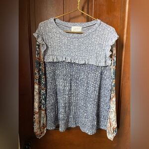 Sugarfox women's size large long sleeve top